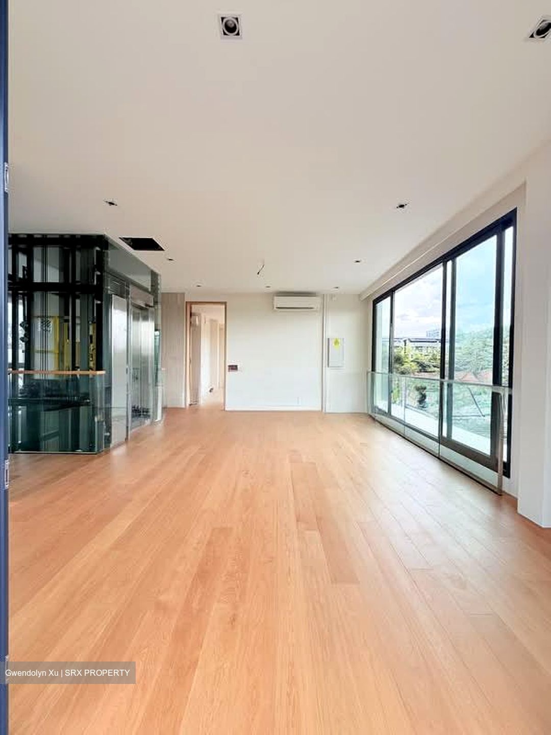 Dunearn Estate (D11), Semi-Detached #550042831